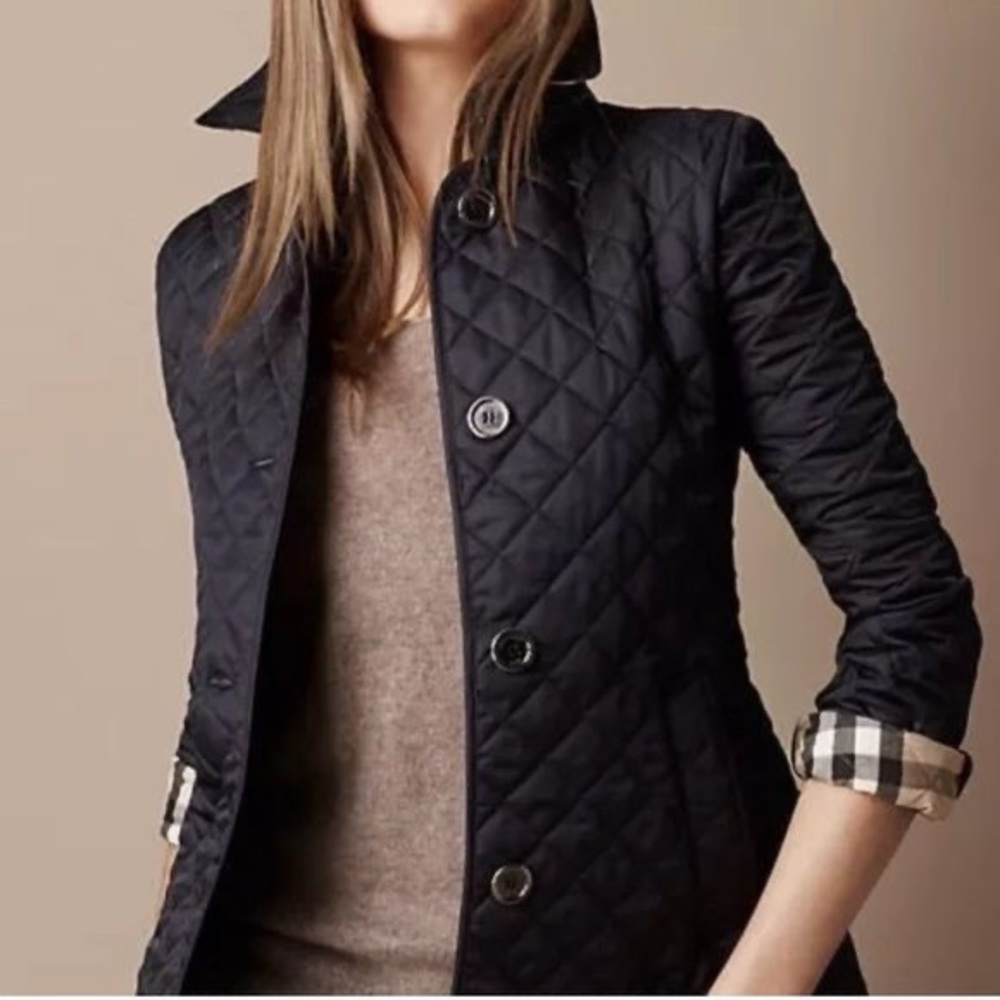 Burberry Quilted Black Jacket with Signature Check Trim - Picture 3 of 14